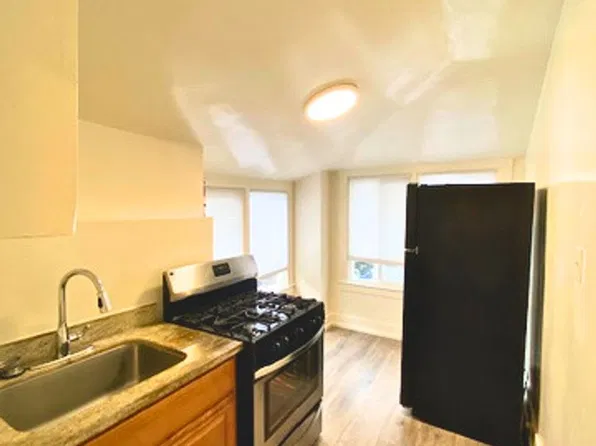 527 Merrimac St, 527 Merrimac St APT 5, Oakland, CA 94612