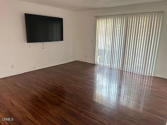 221 Rosewood St — Photo 12