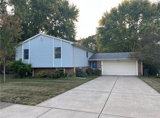 1011 Gribble Dr, Franklin, OH 45005
