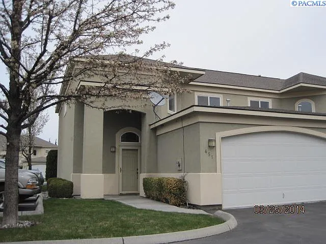 651 Hanford St — Photo 1