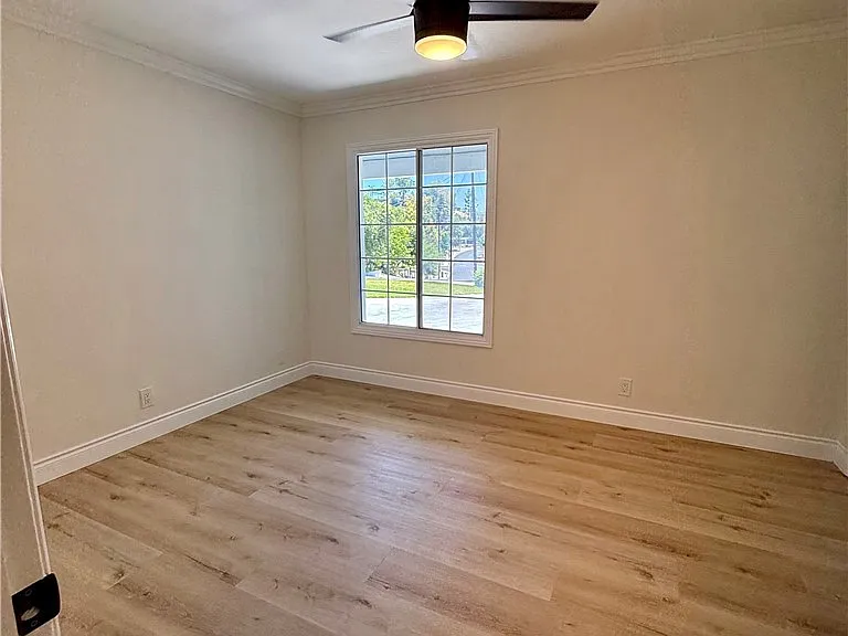 7055 Semrad Rd — Photo 25