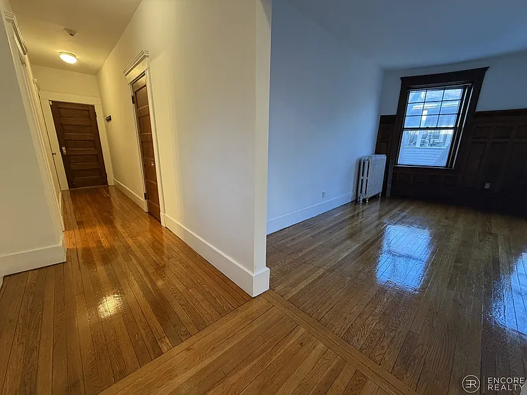 5 Braemore Rd #A — Photo 9