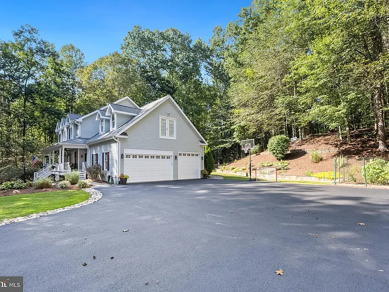 6601 Colchester Rd — Photo 4