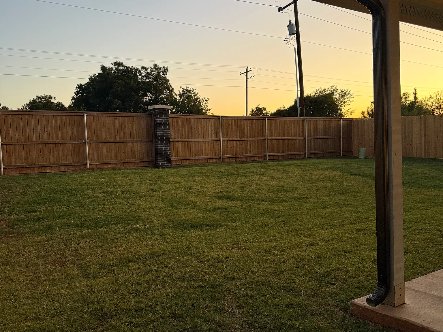 4 bed, 1796 sqft, $1,950 — Photo 3