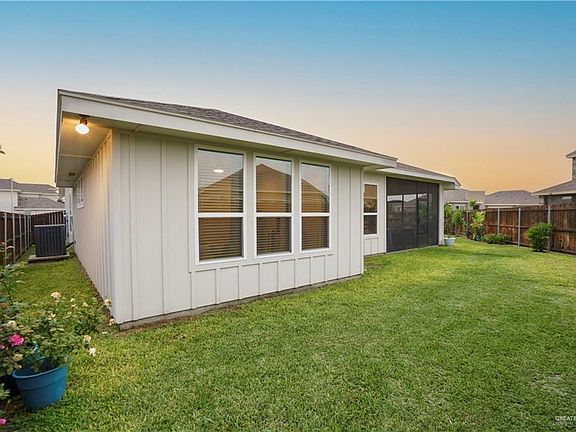 3rd image of 14501 Buffalo Springs Way