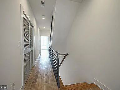 1544 S 20th St — Photo 18
