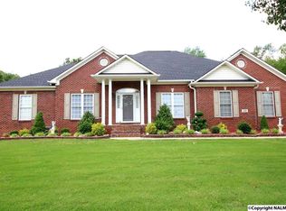 130 Tanglefoot Dr, Huntsville, AL 35811