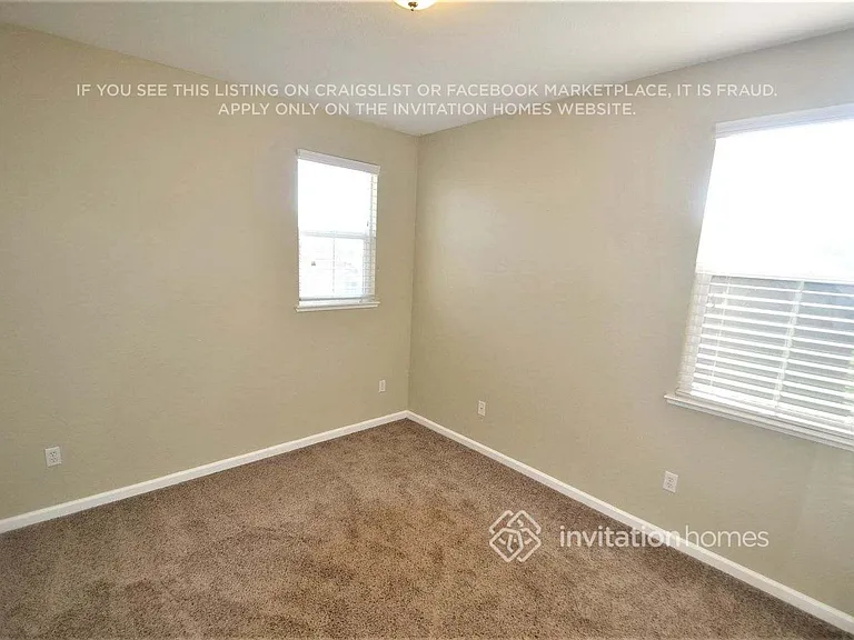 3584 Rainsong Cir — Photo 16