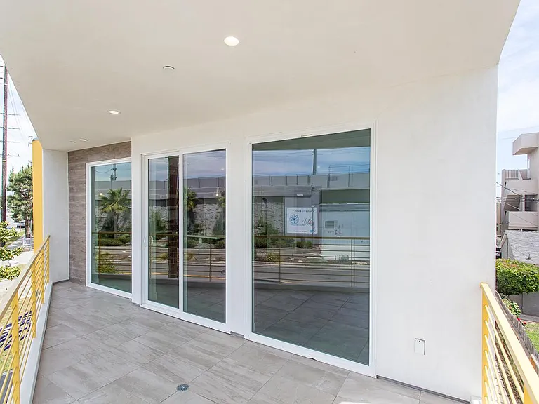 11162 Exposition Blvd #201 — Photo 15