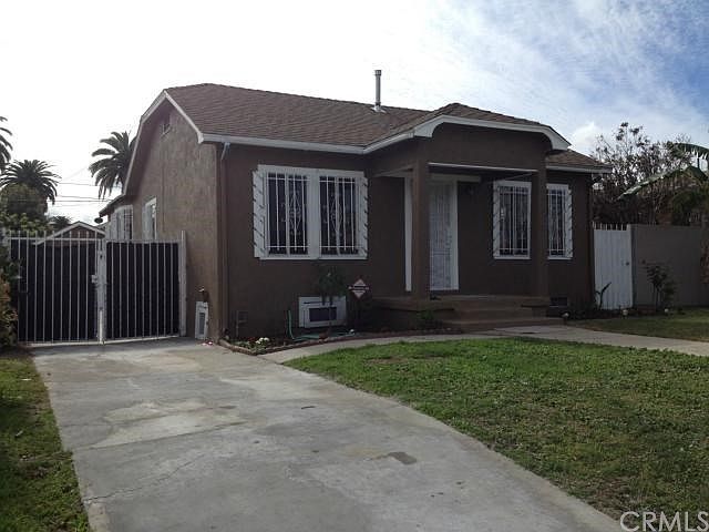 1st image of 1152 W 75th St