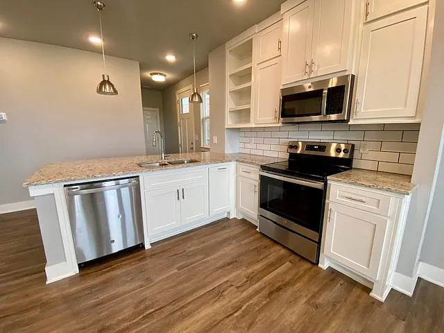 1701 W Deane St — Photo 10