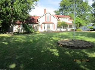 1714 Grafton Rd, Elyria, OH 44035