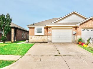 823 Walnut St, Burleson, TX 76028