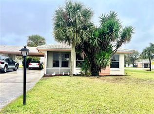 204 Oakmont Pkwy, Lehigh Acres, FL 33936