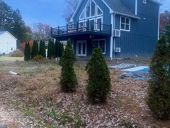 2nd image of 18 Lakeshore Dr