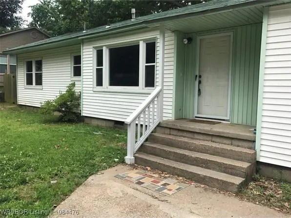 4610 S 26th St, Fort Smith, AR 72901