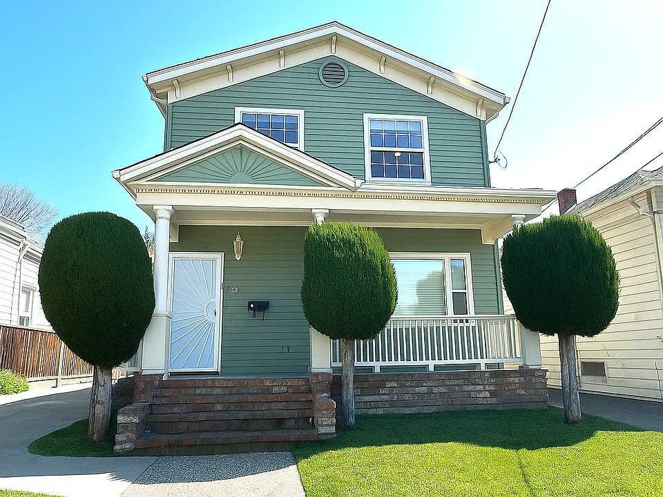 66 Fox Ave #1