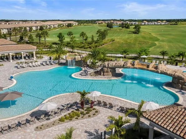 18008 Gawthrop Dr #402, Bradenton, FL 34211