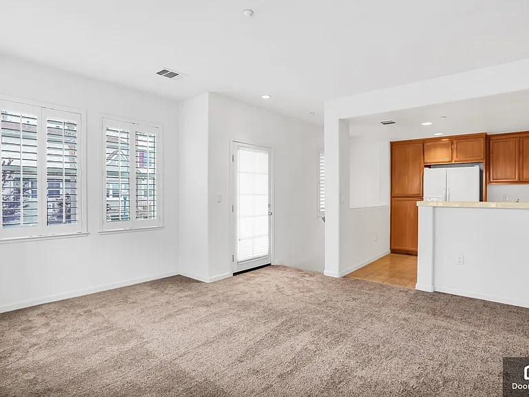 1604 Northshore Dr — Photo 7