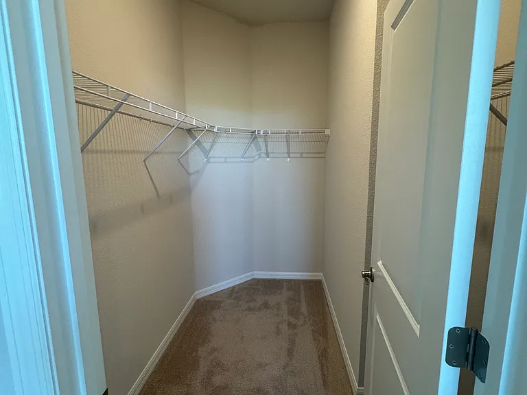 808 157th Ct E — Photo 13