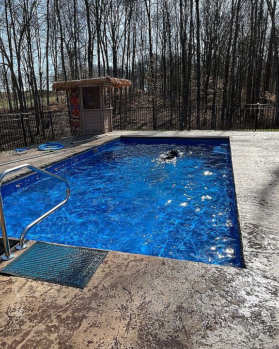 2nd image of 114 Odell Ln