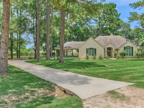 9102 Marshall Ct, Magnolia, TX 77354
