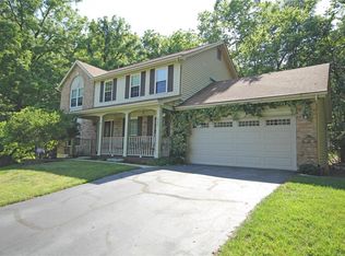 447 Terrington Dr, Ballwin, MO 63021