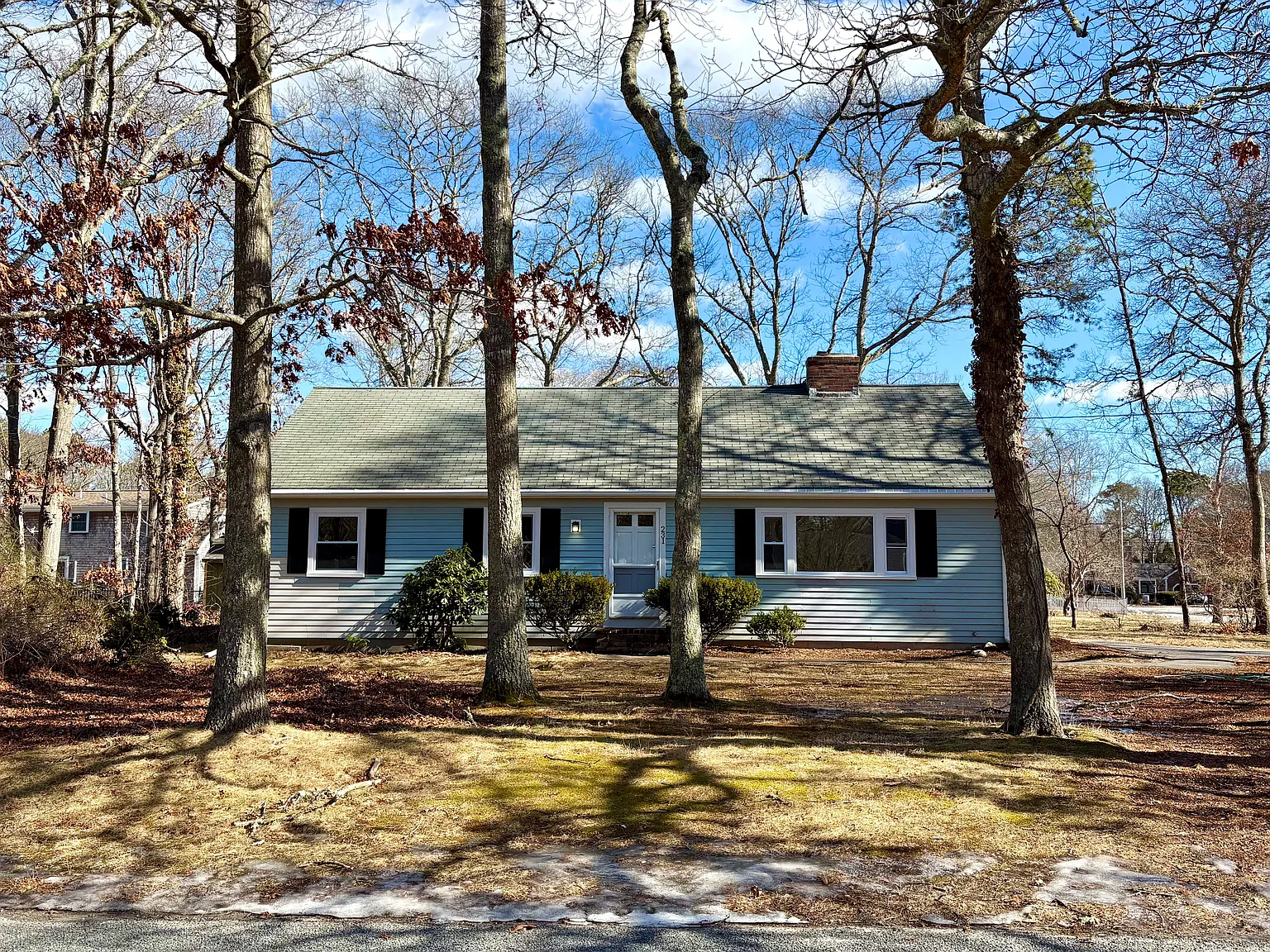 3 bed, 1288 sqft, $3,500 — Photo 1