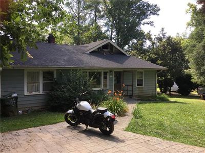24 1/2 E Starnes Cove Rd, Asheville, NC, 28806