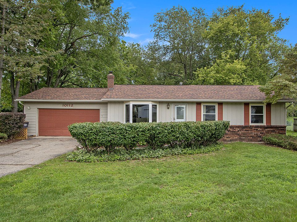 1st image of 10112 Woodlawn Dr