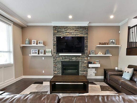 4th image of 16951 79th Ave #1
