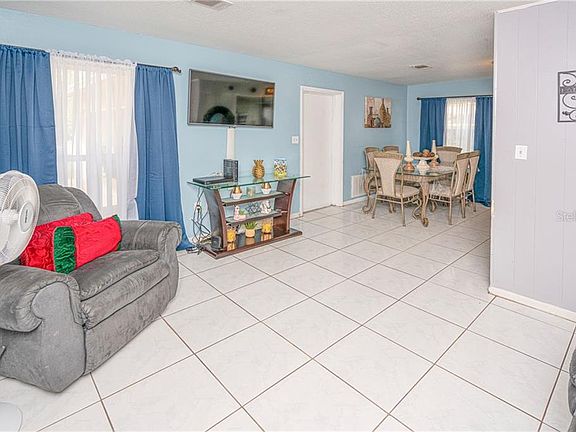 5th image of 6212 Gamble Dr