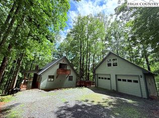 154 Breezy Ln, Deep Gap, NC 28618
