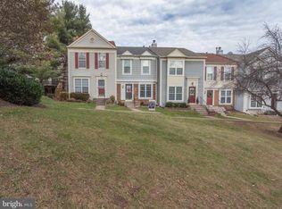 12142 Wedgeway Ct, Fairfax, VA 22033