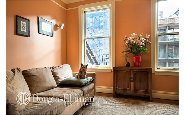 Sold by Douglas Elliman | media 17