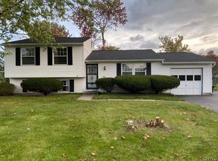 114 Saltwell Rd, Liverpool, NY 13090