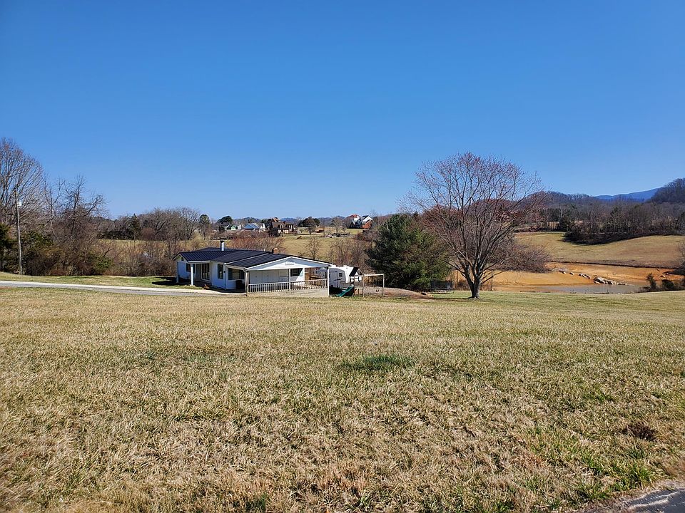 2nd image of 20534 Lake Rd
