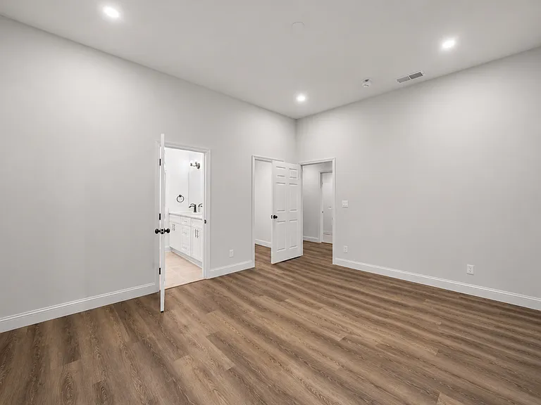 Metropolitan Pkwy SW — Photo 12
