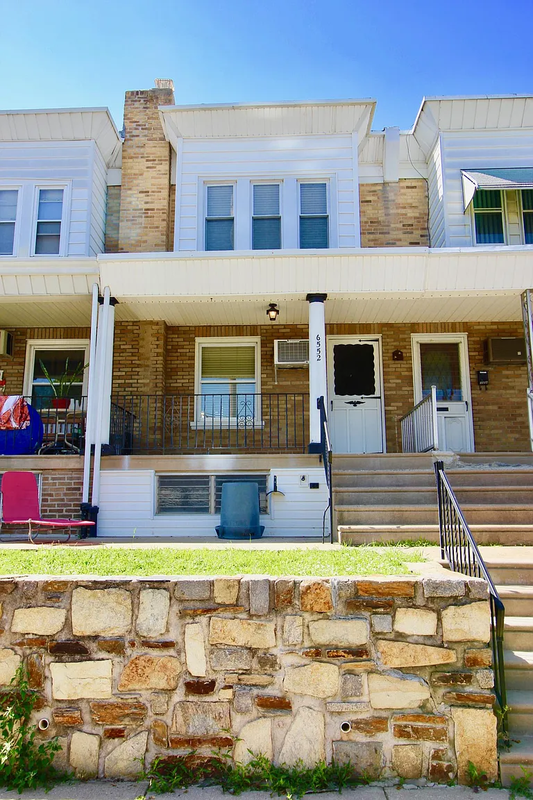 6552 Tulip St photo 1