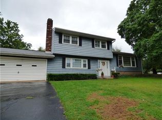 24 Colburn Rd, East Brunswick, NJ 08816