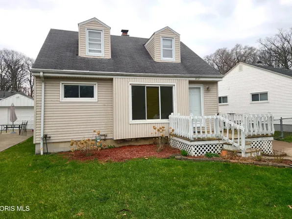 3121 Daleford Dr, Toledo, OH 43614