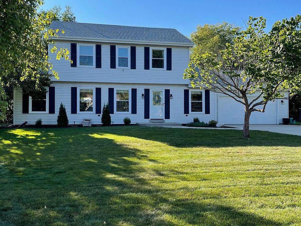 1st image of W227N2597 Meadowood Ln