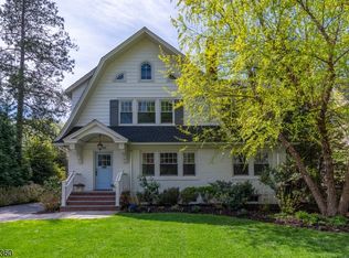 34 Oakwood Ave, Montclair, NJ 07043