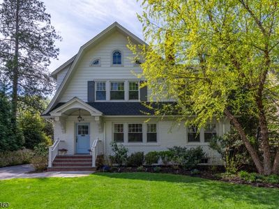 34 Oakwood Ave, Montclair, NJ, 07043