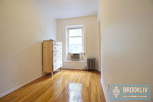 Rented by null | media 19