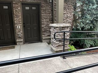 837 NE Wheelock Pl, Hillsboro, OR 97006