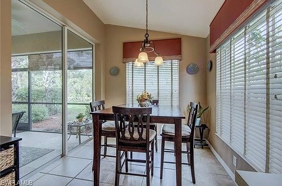 Breakfast Room