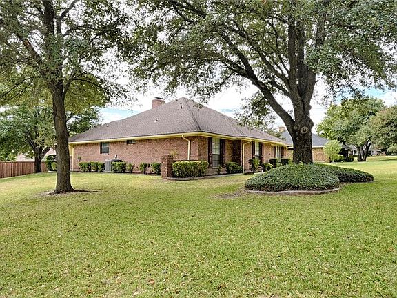 4th image of 1722 Sparta Dr