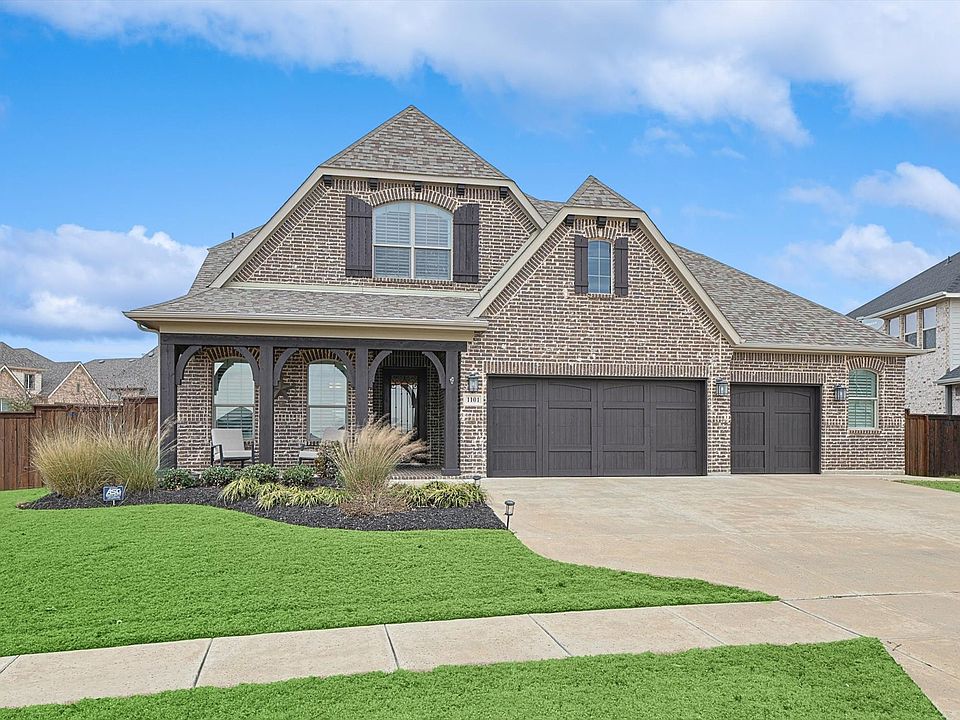 1st image of 1101 Broadmoor Way