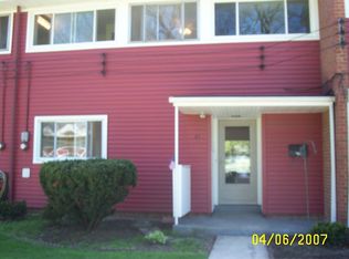 5881 Woolman Ct APT 31, Parma, OH 44130